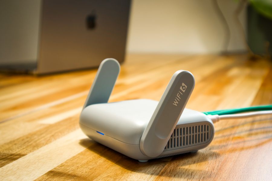 Dual-Band Wi-Fi 6 Router